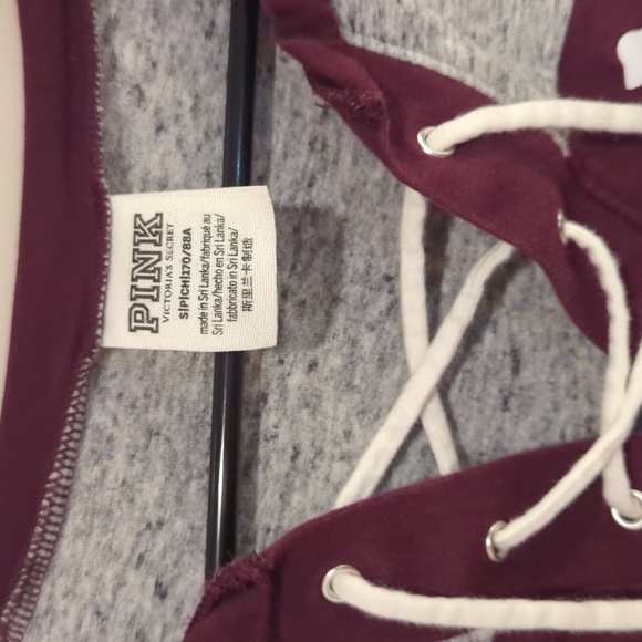 XL burgundy and Heather grey varsity lace up PINK T shirt. - Picture 3 of 3